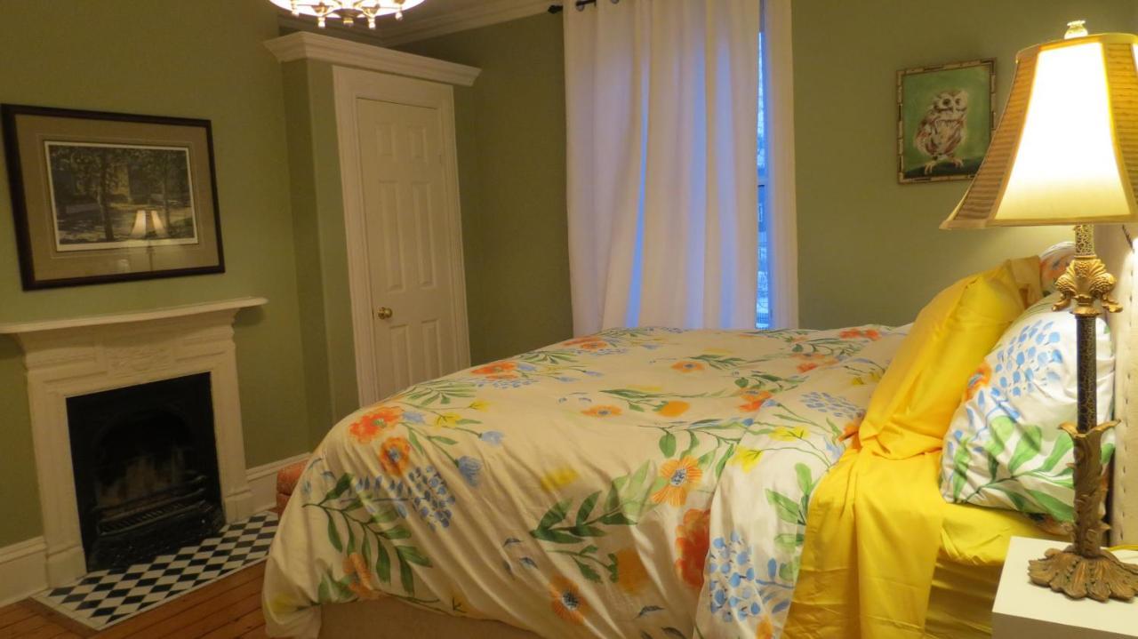 The Jellybean Heritage Inn Сент Джонс Екстериор снимка
