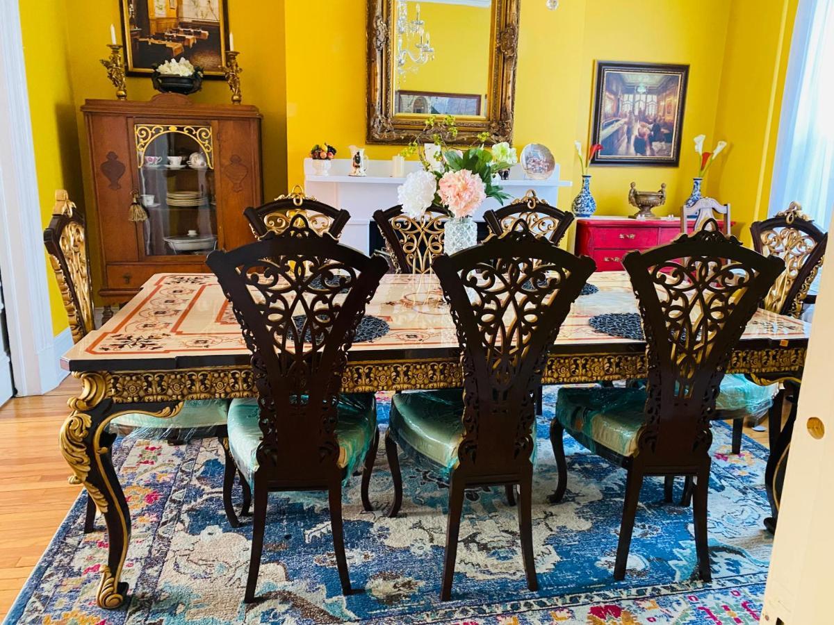 The Jellybean Heritage Inn Сент Джонс Екстериор снимка
