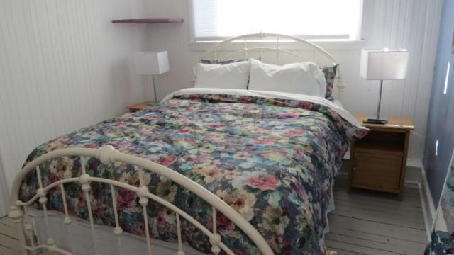 The Jellybean Heritage Inn Сент Джонс Екстериор снимка